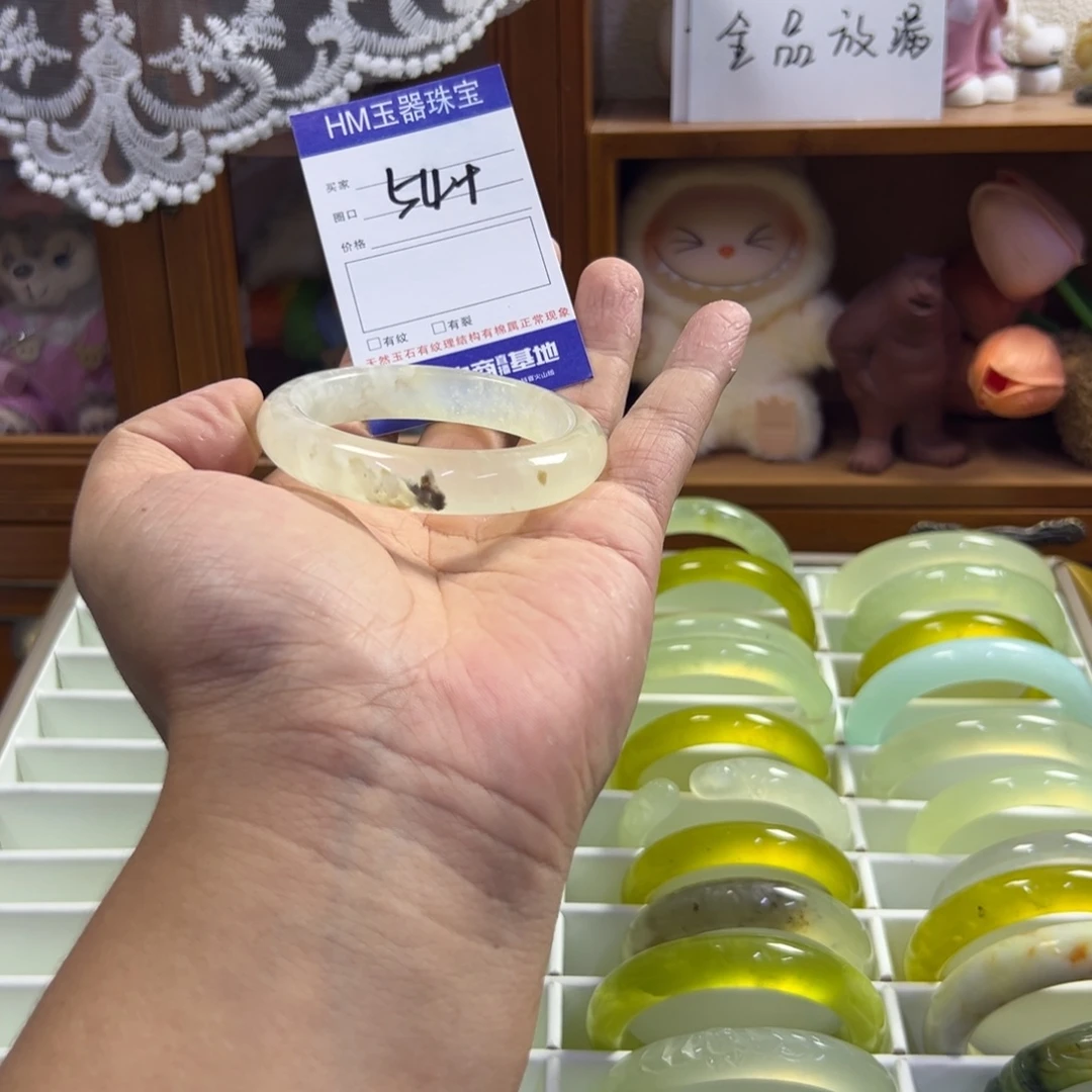 蛇纹石玉未镶嵌手镯762