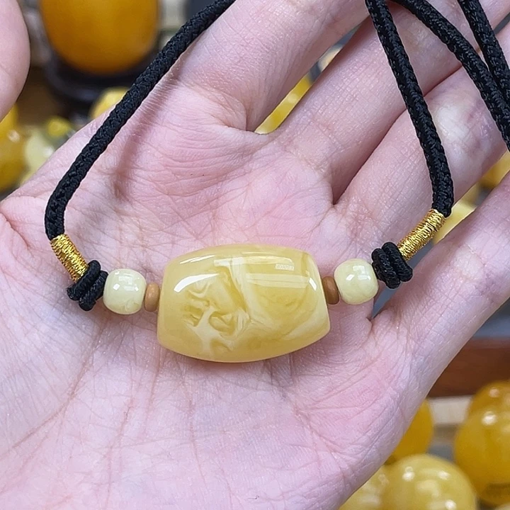 琥珀未镶嵌珠宝奇石琥珀蜜蜡J88