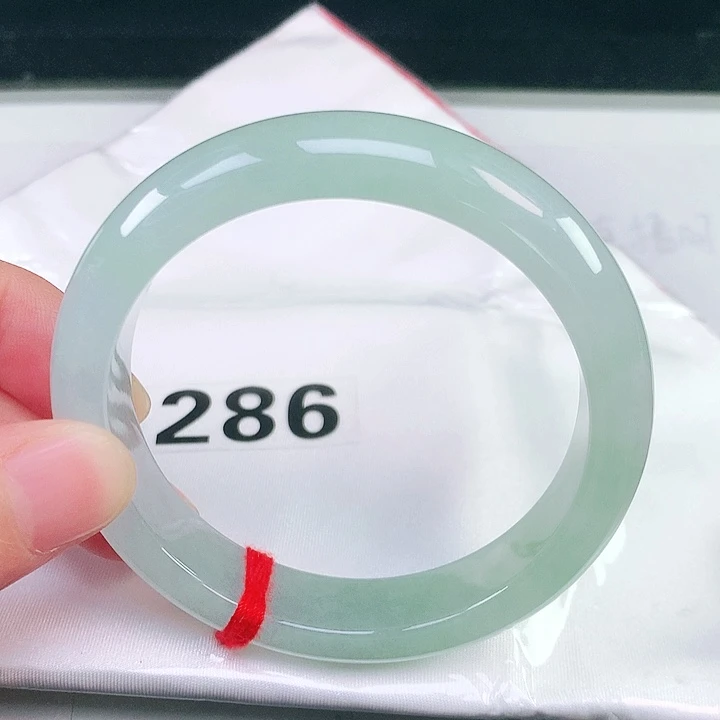 翡翠未镶嵌手镯286