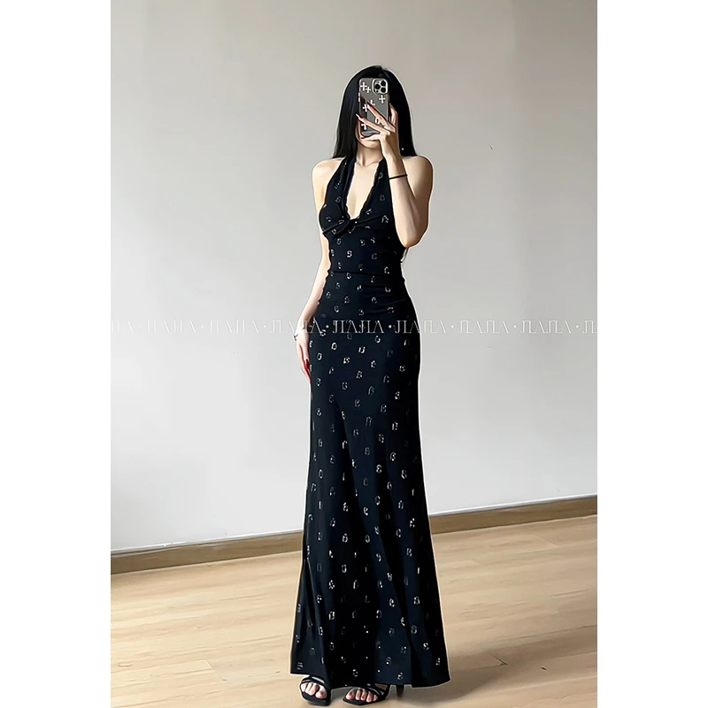 深V挂脖纯欲烫钻连衣裙女蕾丝拼接夏季显高显瘦包臀气质小A摆长裙