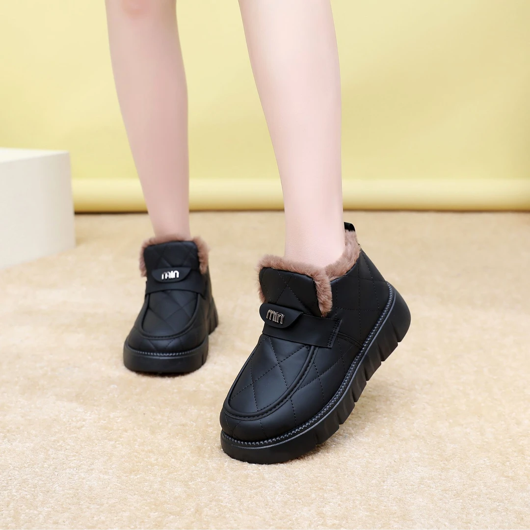 2025新款冬季女式兔绒毛加厚保暖舒适百搭时尚防滑软底妈妈鞋棉鞋