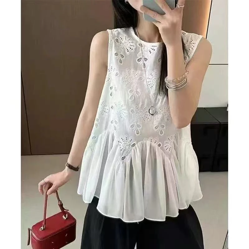 夏款圆领花朵刺绣镂空无袖宽松显瘦拼接衬衫上衣