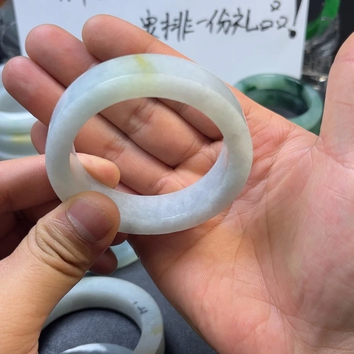 未镶嵌翡翠手镯定制翡翠星*翡翠手镯53