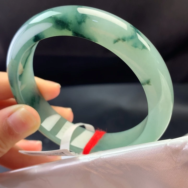 翡翠未镶嵌手镯55圈