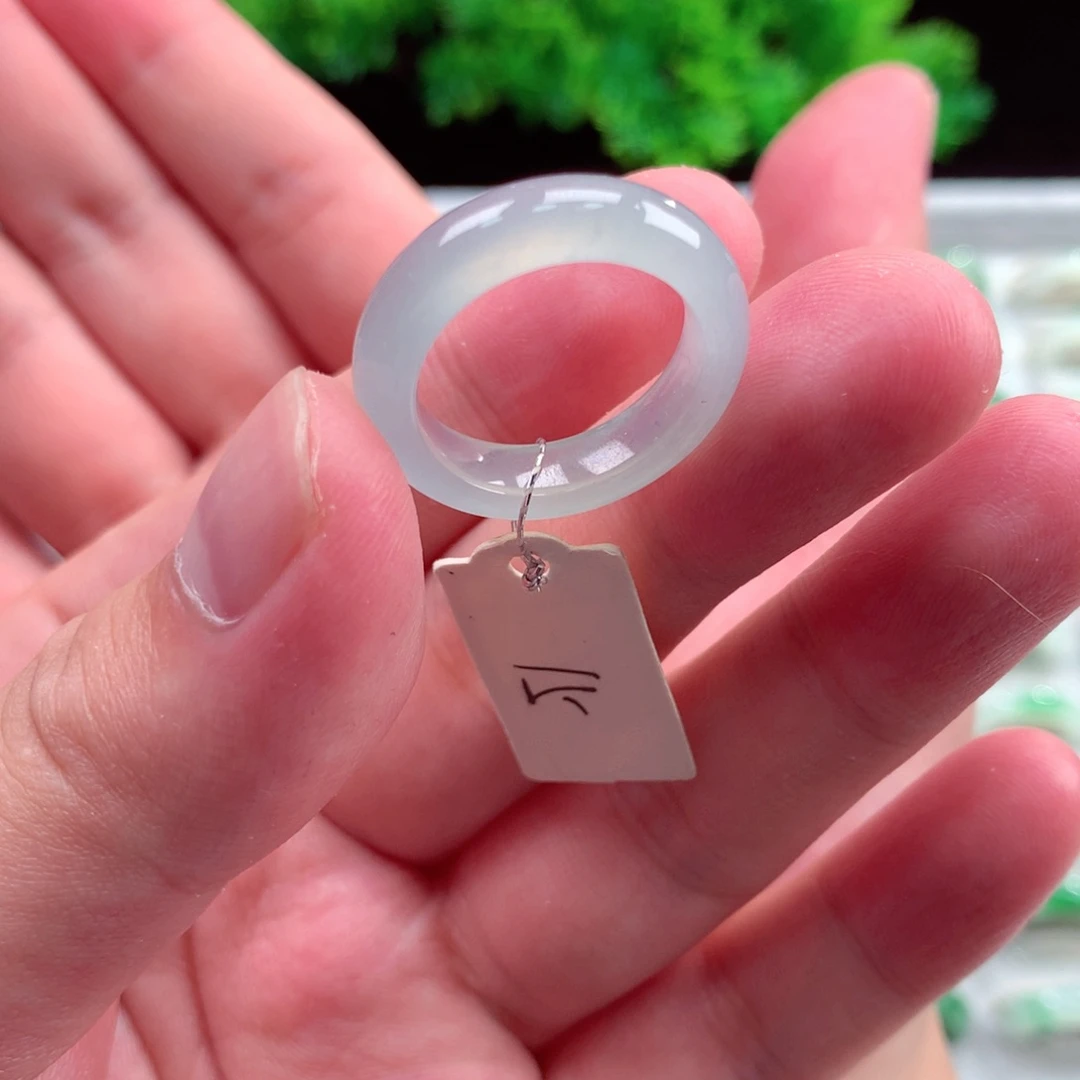 未镶嵌戒指翡翠天然