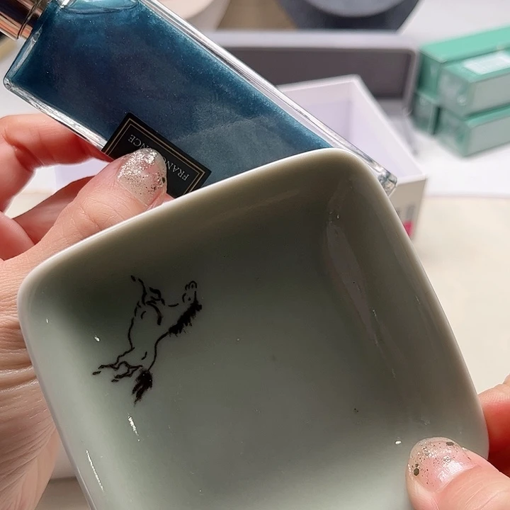 瓷片b h j j k k i i o o