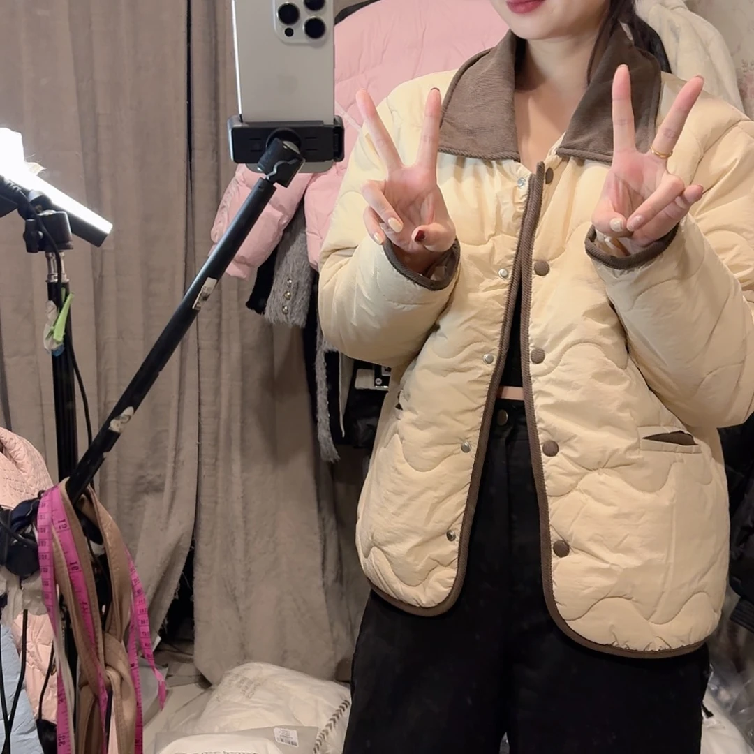 全新无暇奶咖色棉服s到m码自己备注尺码