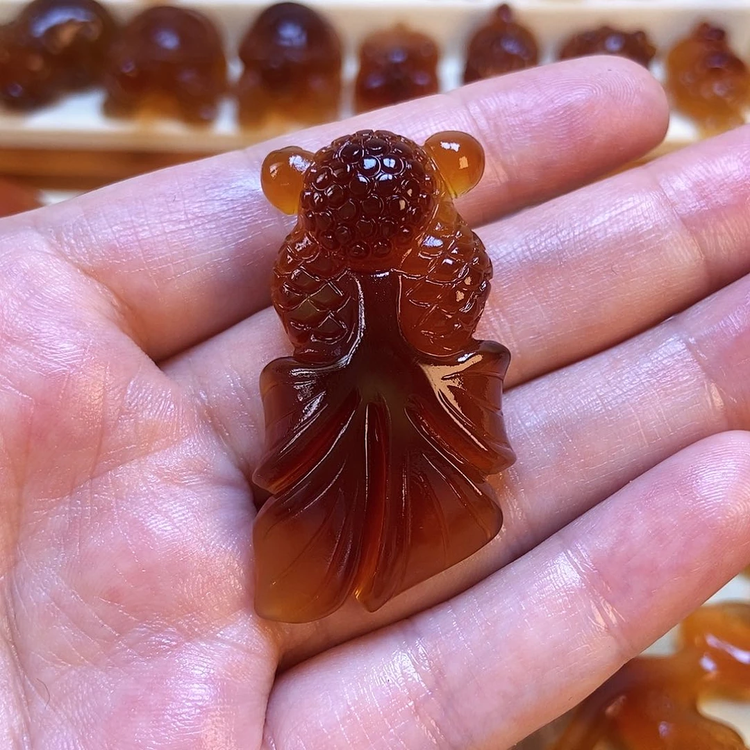 玛瑙/玉髓吊坠(赠链)未镶嵌云*