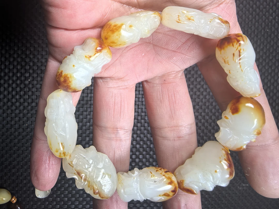 新疆和田玉 十八罗汉手串 基地质检发货 拍一发一多样性发货