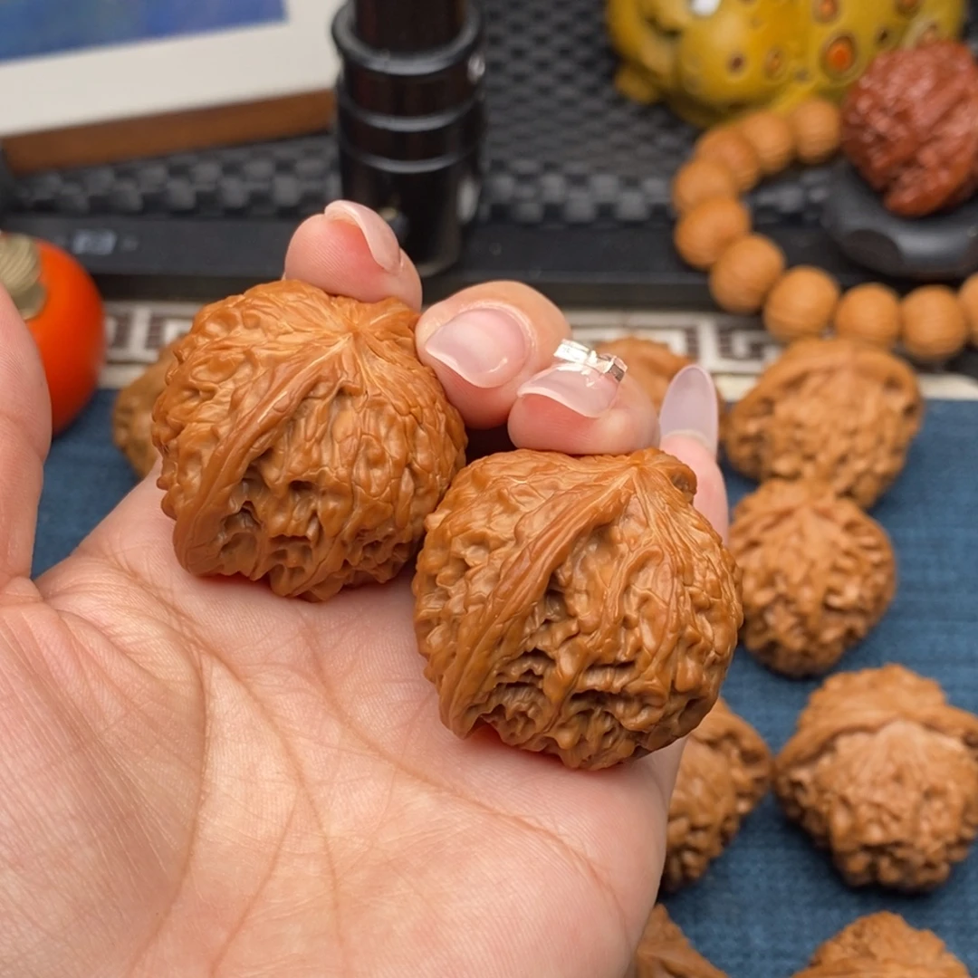 o***O把件文玩核桃全品蝴蝶磨39尺