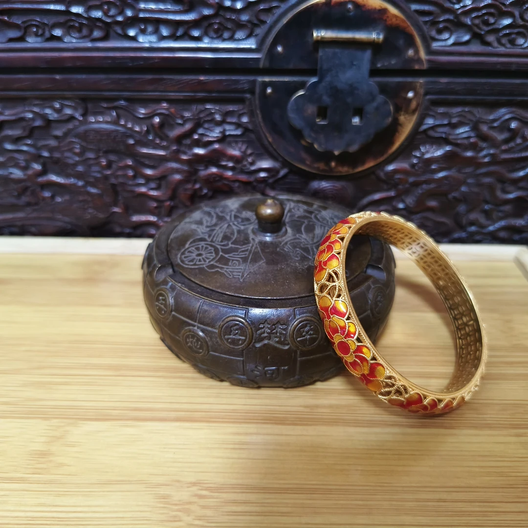 家居饰品现代工艺品SS01精美摆件当代复古摆件彩绘手镯一个