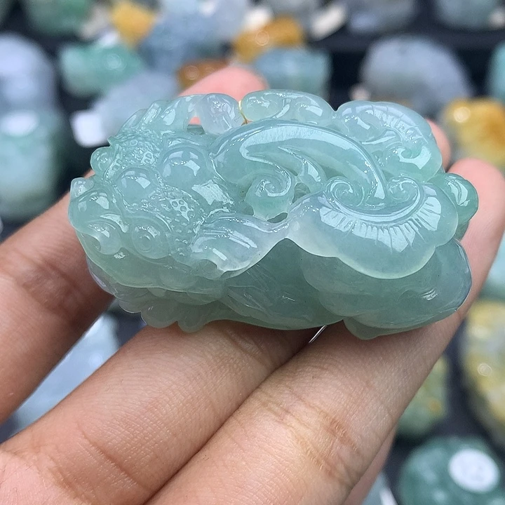 颈饰未镶嵌翡翠天然缅甸翡翠
