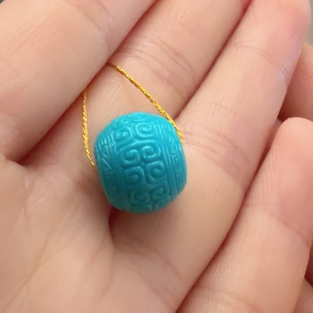 绿松石未镶嵌颈饰