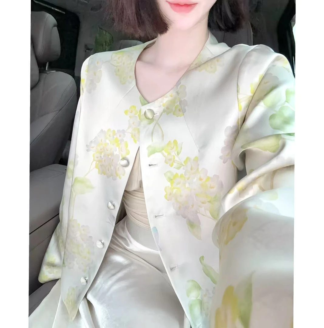 【藤野蔓】新中式防晒显白上衣气质盘扣女装长袖宽松春秋外套国风