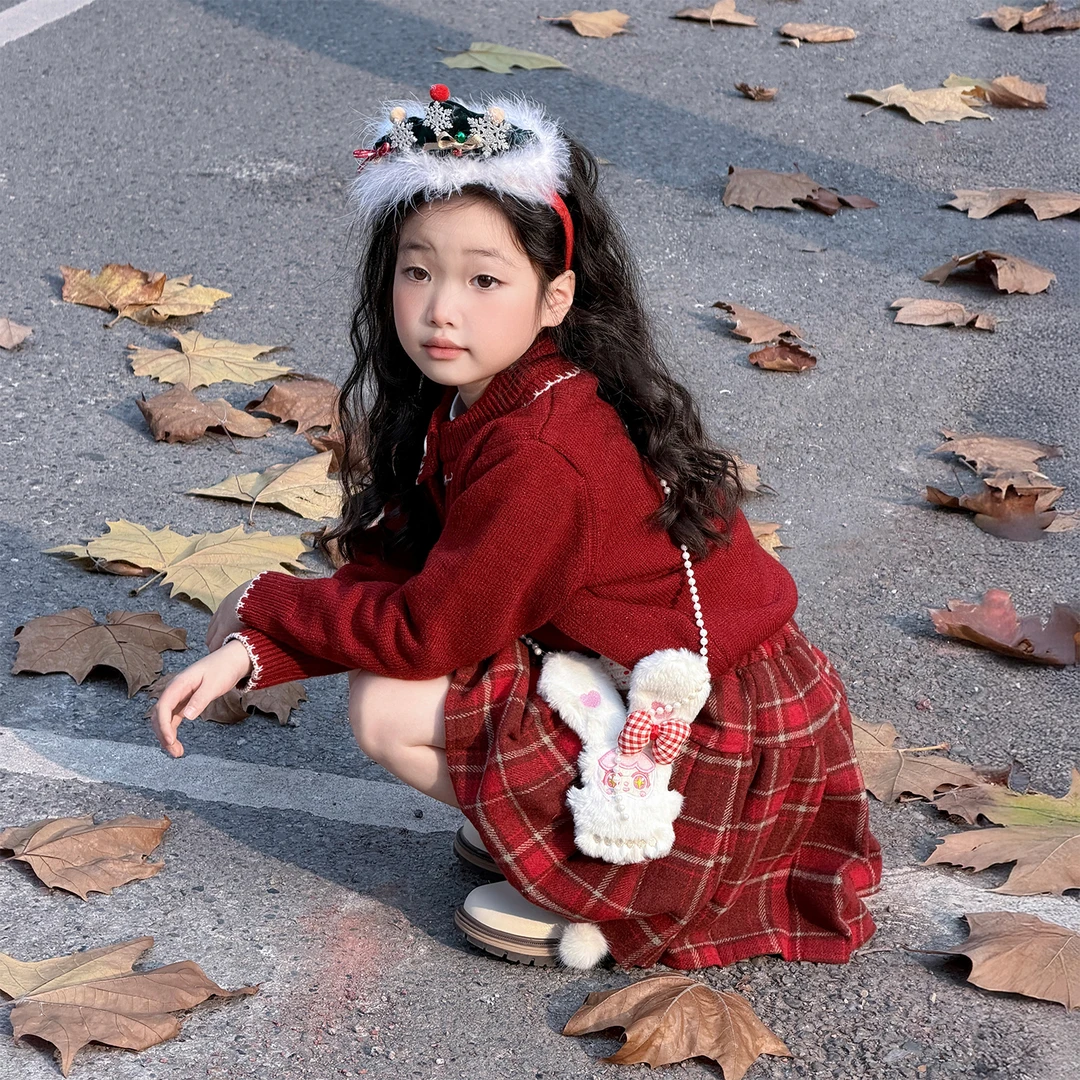 韩系红色女童套装2026新款女孩本命年加厚冬装毛衣儿童复古百褶裙