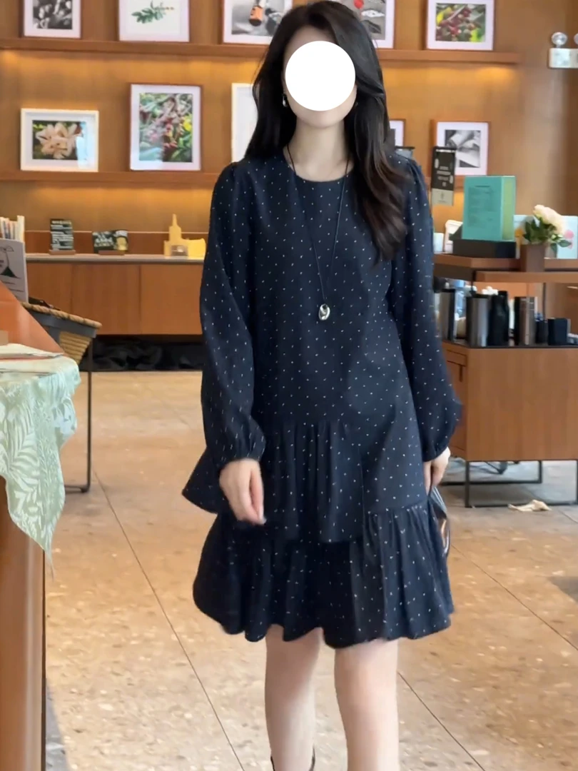 法式复古气质减龄波点长袖连衣裙秋季新款宽松休闲显瘦中长款裙子