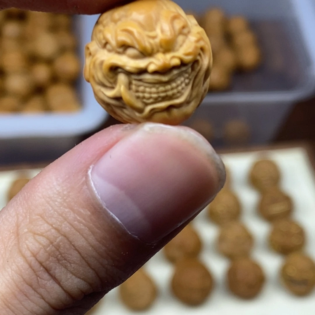 吊坠猴头核桃双獠牙恶僧