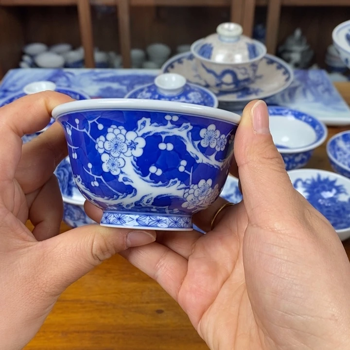 陶月楼精工手绘冰梅