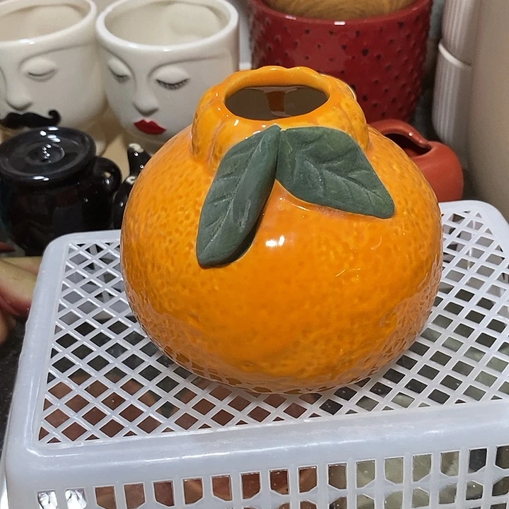 摆件陶盆有孔 瑕疵大 介意勿