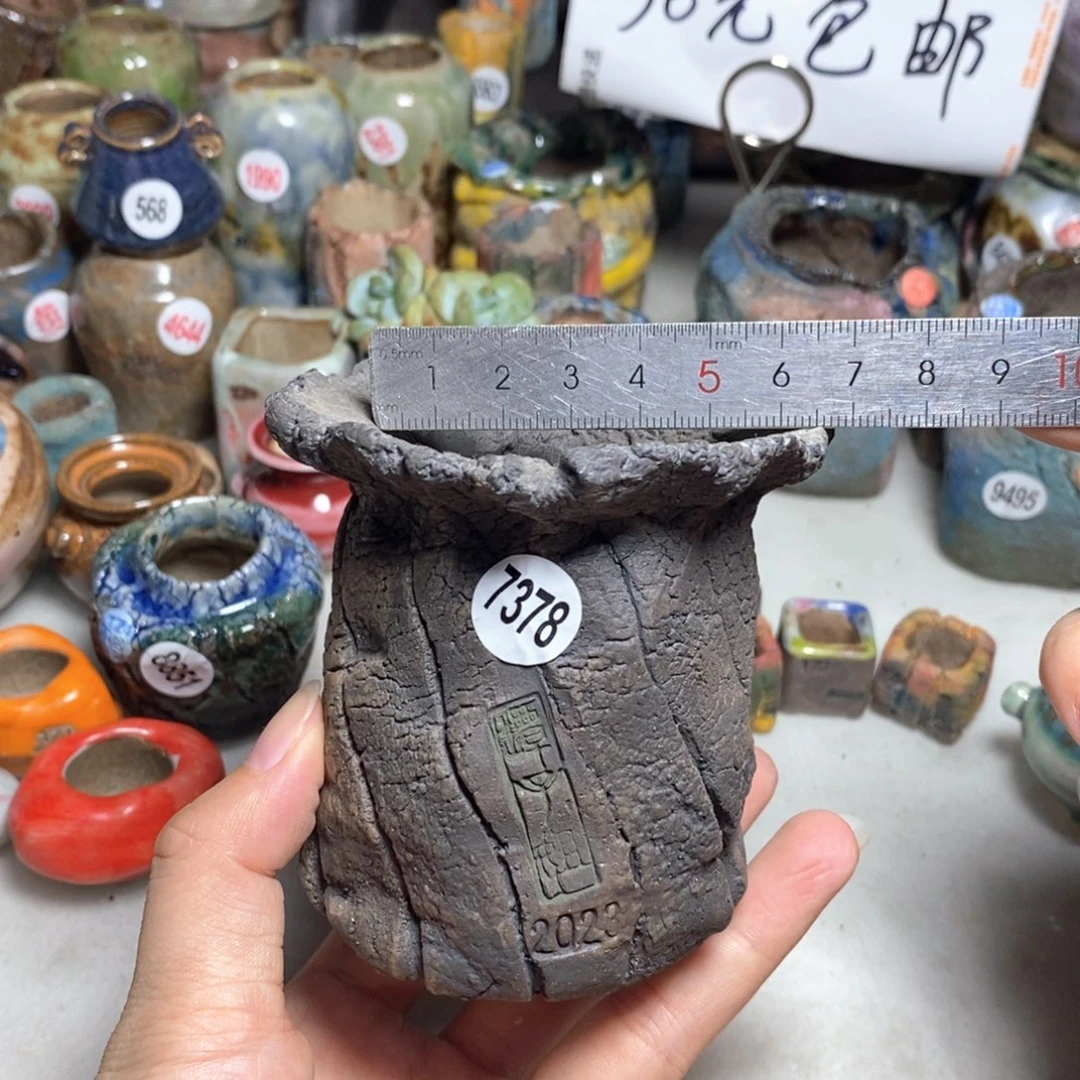 原价32一个特价处理不退换，默认微瑕