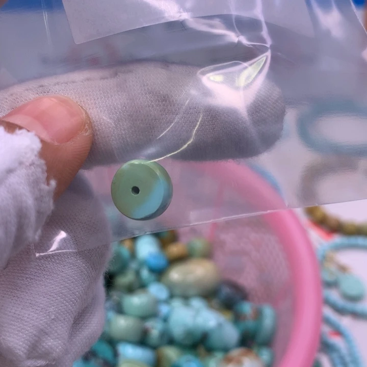 绿松石配饰未镶嵌(****