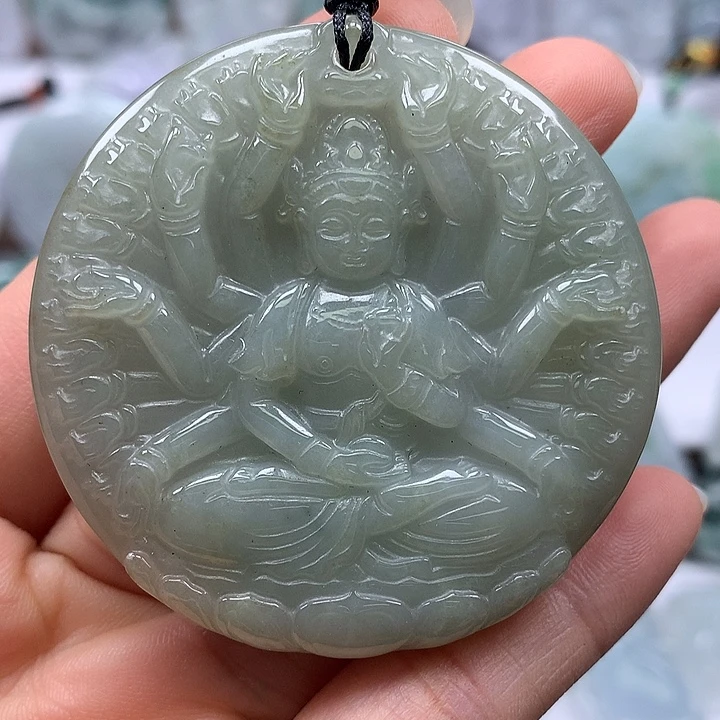 翡翠未镶嵌颈饰千手观音福利