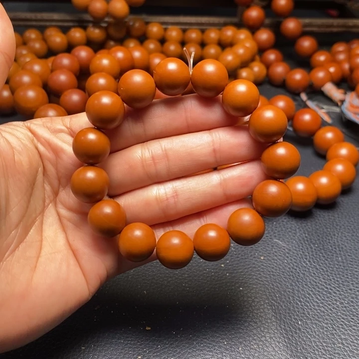 橄榄核吊坠1.4尺寸光珠全品