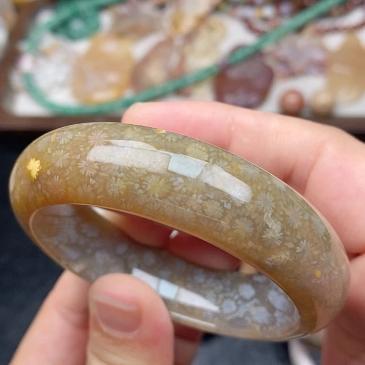 硅化玉手镯未镶嵌54.5