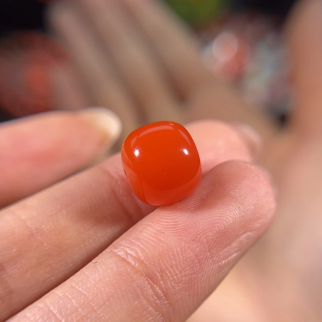 南红玛瑙未镶嵌老型珠10.7mm