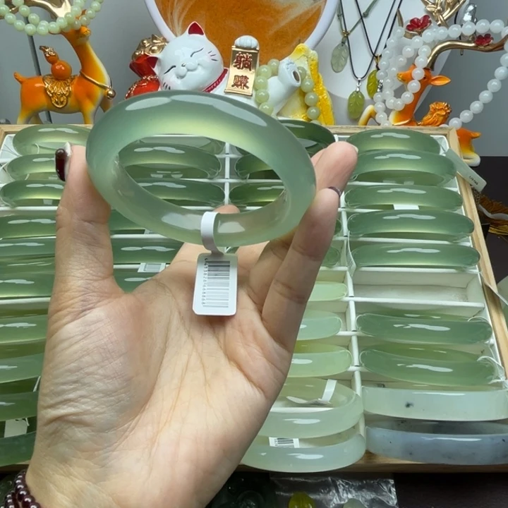 好***福岫玉未镶嵌手镯岫玉
