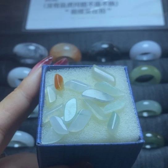 定制翡翠未镶嵌包包料