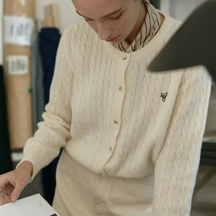 dp     麻花开衫 L26010225