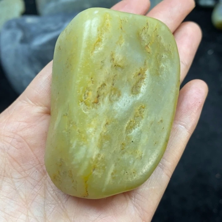 未镶嵌和田玉（糖玉）挂件