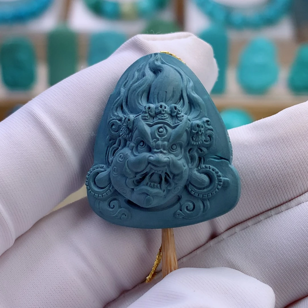 绿松石未镶嵌挂件