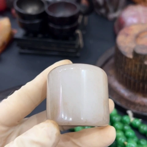 吊坠滴血莲花菩提
