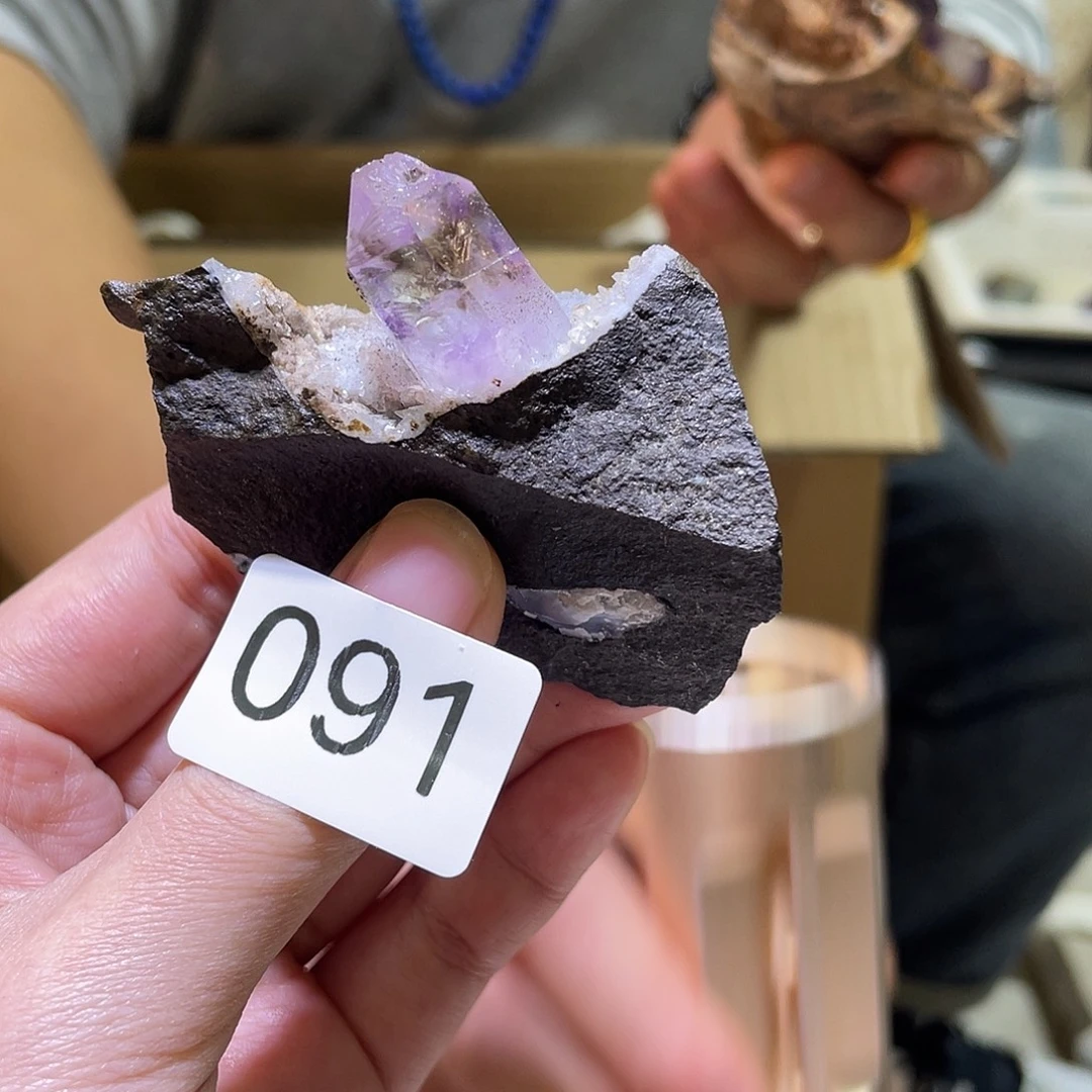 珠宝半成品水晶未镶嵌