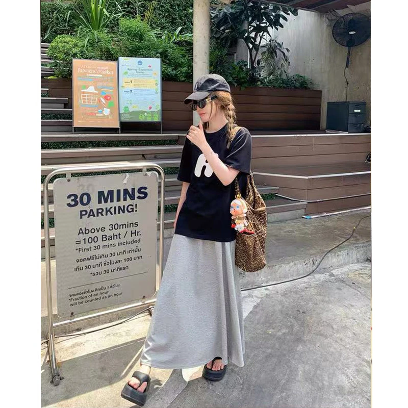 慵懒风垂坠感浅灰色半身裙女夏季新款百搭高腰显瘦休闲a字长裙子