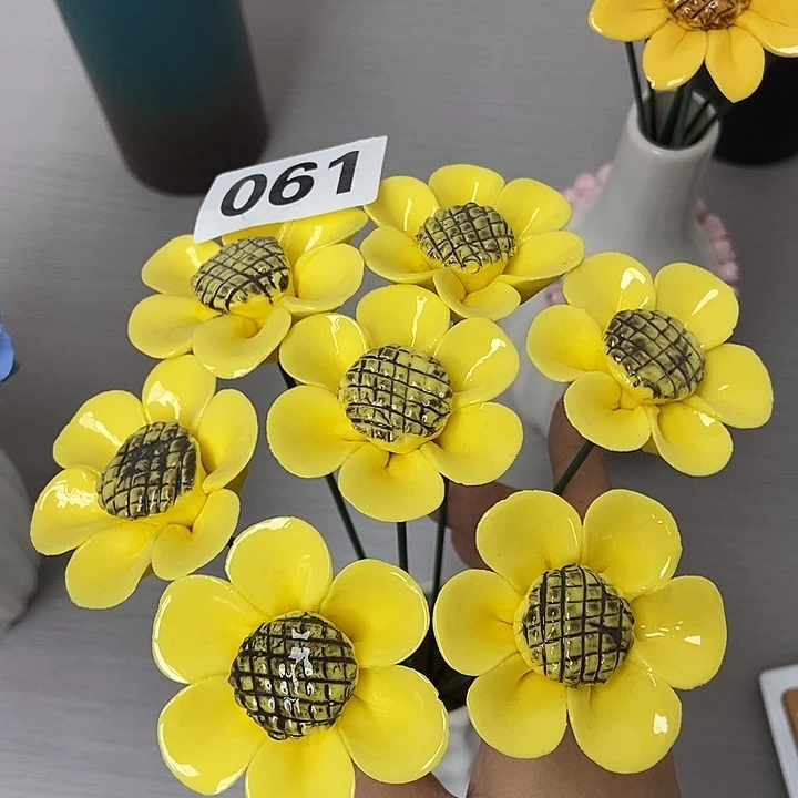 陶瓷纯手工捏花设计