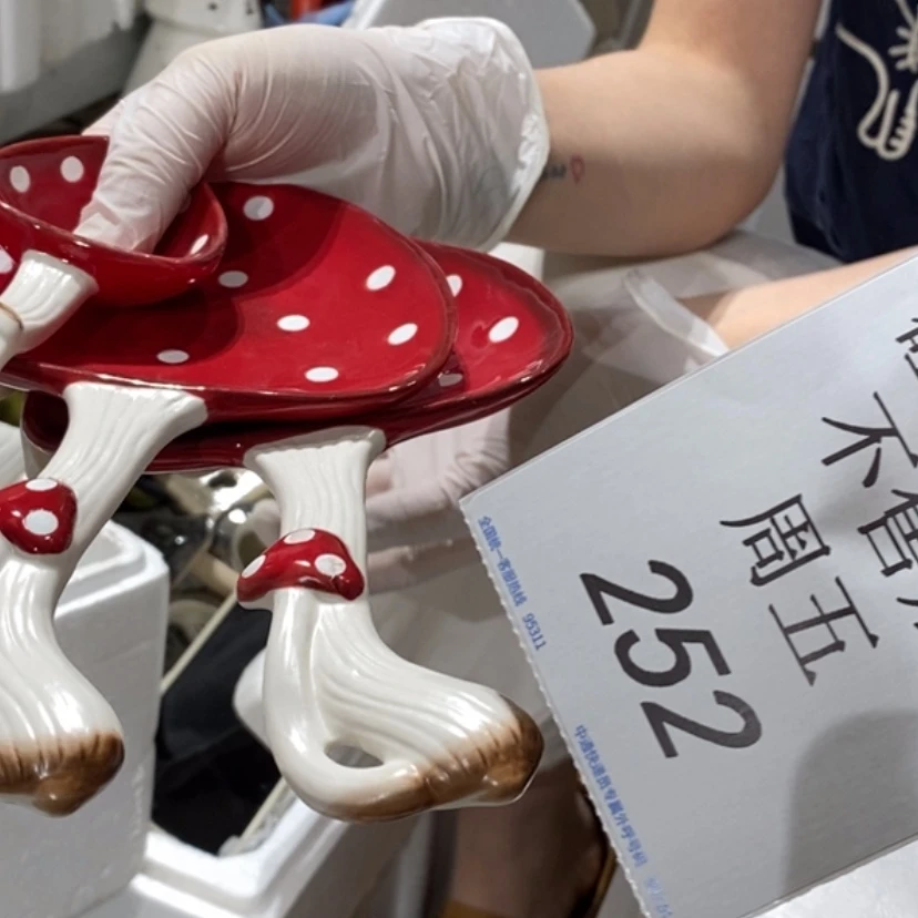 【闪购商品】摆件四*哥陶瓷摆件瑕疵特卖