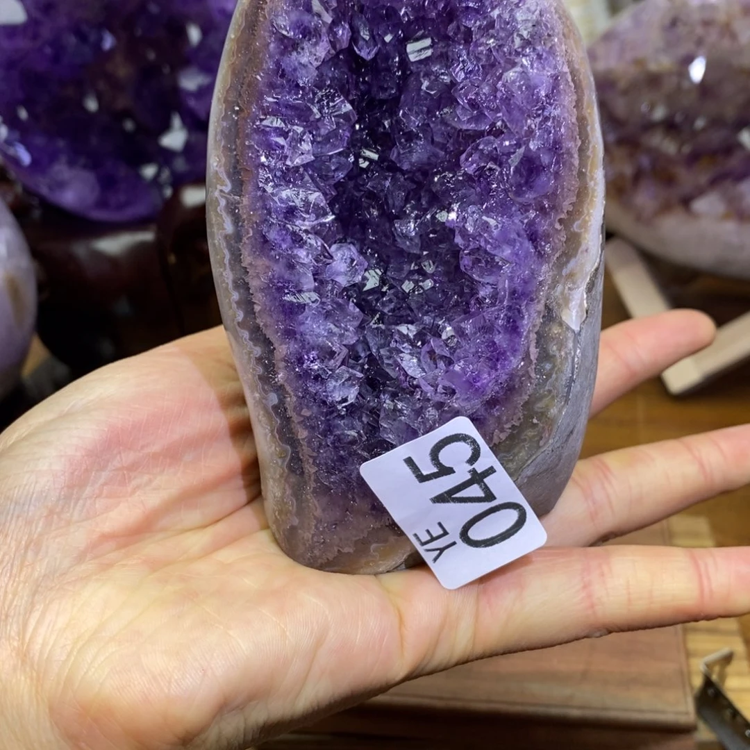 水晶大型摆件（非配饰）未镶嵌