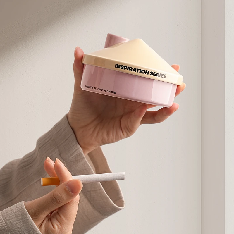 贝汉美带盖烟灰缸防灰飞家用客厅办公室摆件高级感小众陶瓷装饰品