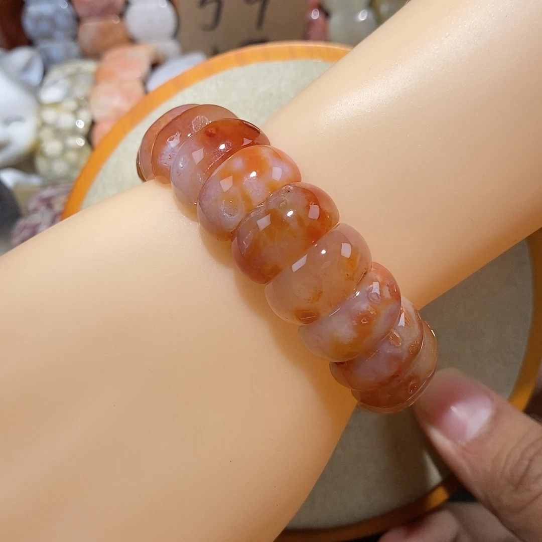硅化珊瑚（珊瑚玉）手串未镶嵌一**好