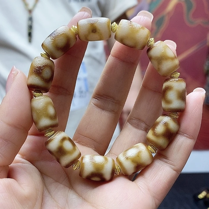 玛瑙/玉髓合金颈饰