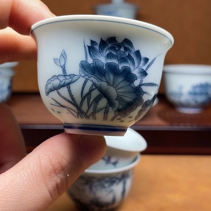 6个小杯30毫升的杯子