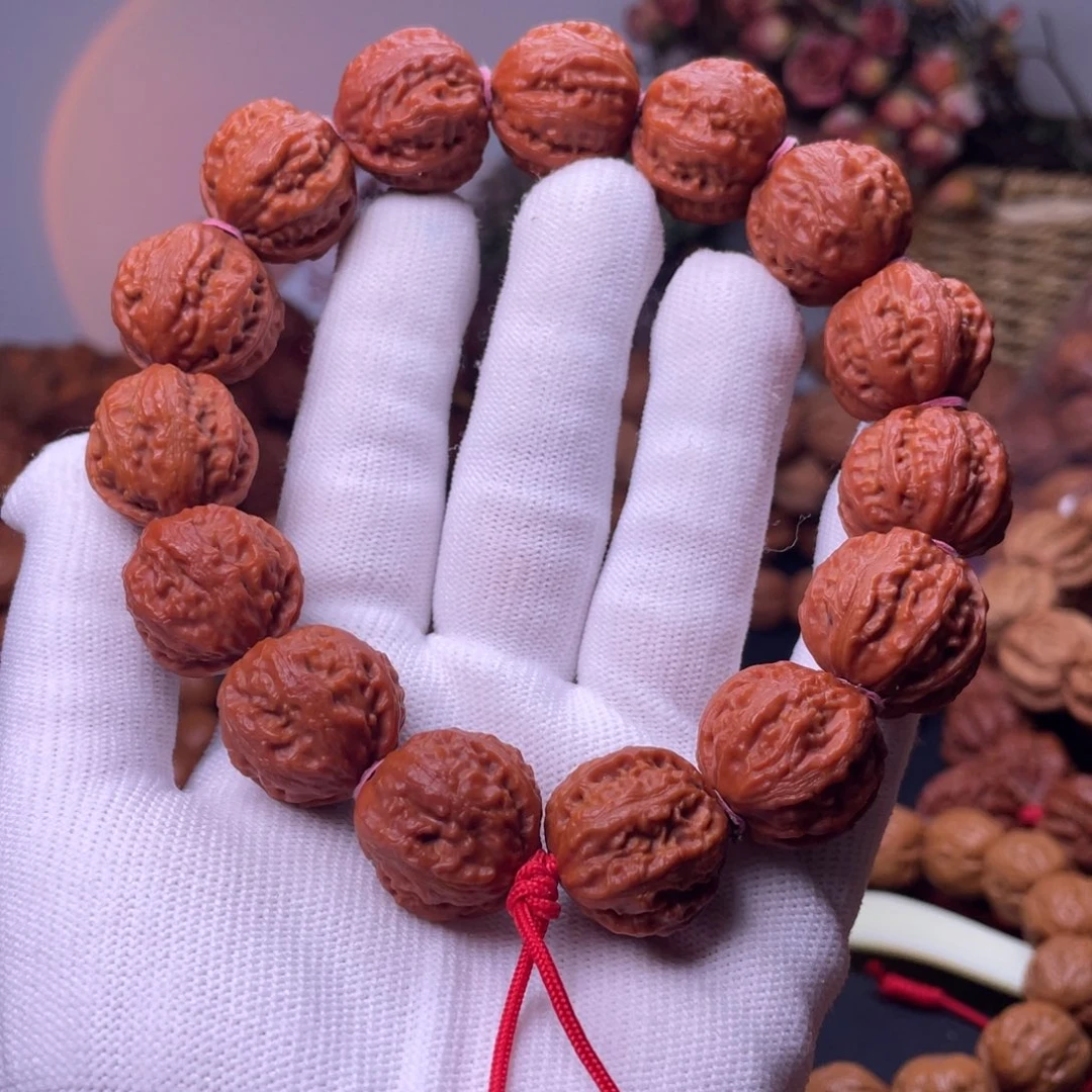 文玩核桃手串尝***常秋子