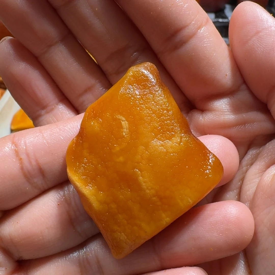 定制琥珀未镶嵌?****y定制