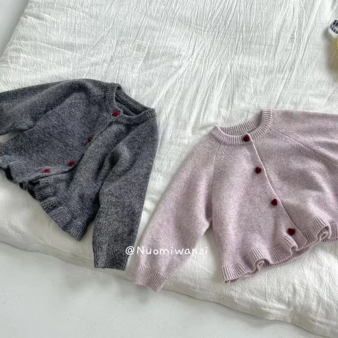 【现货】【奇遇森林】儿童韩版爱心百搭毛衣开衫（秋款）WZJ-53205