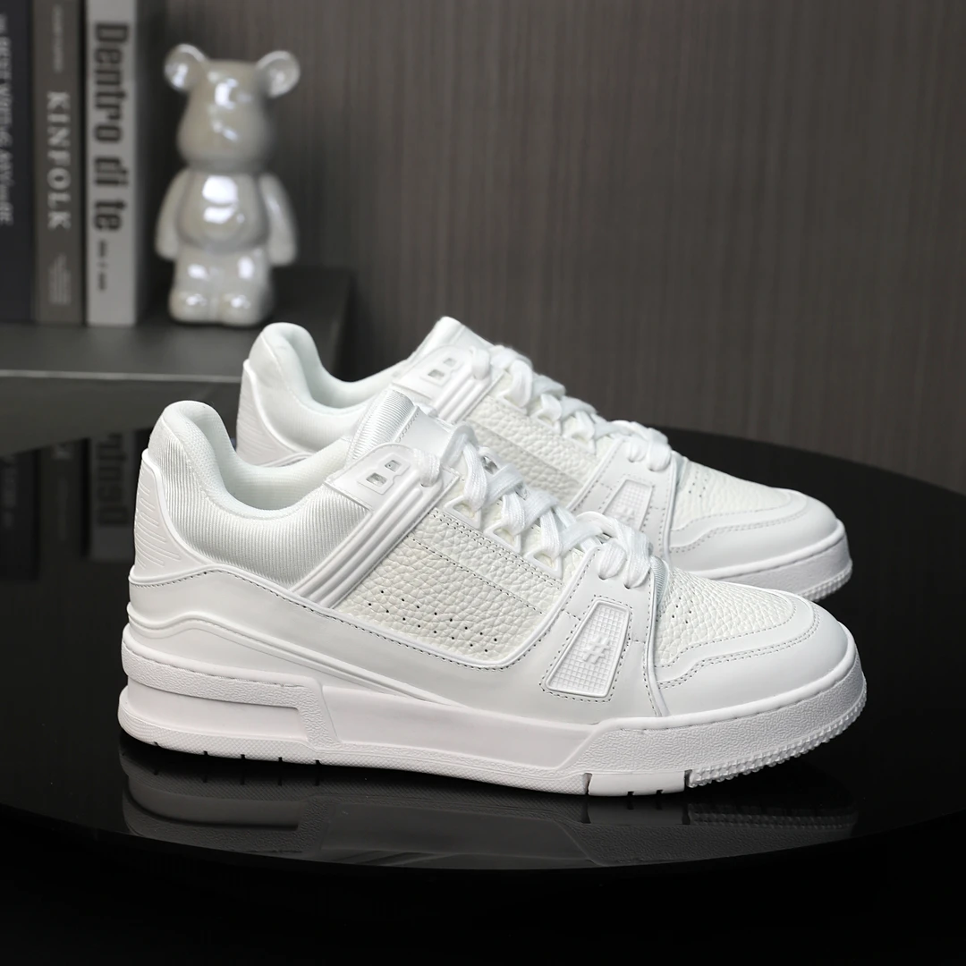 GCHAOLIUFANG2024高端百搭小白鞋新款运动耐磨白色休闲男鞋休闲鞋