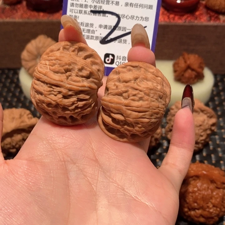 文玩核桃吊坠零**风磨盘