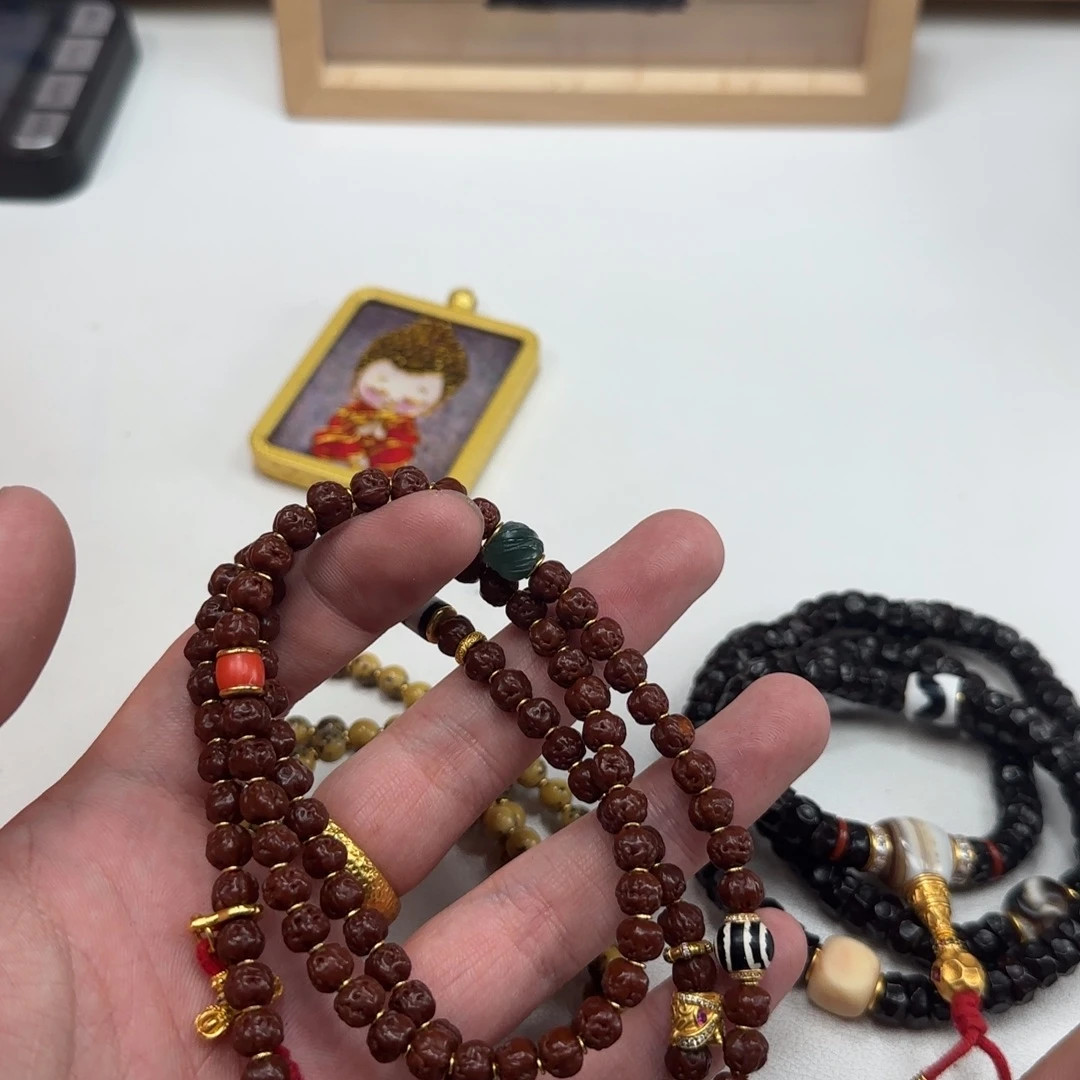 吊坠文玩核桃健健康康快快乐乐了